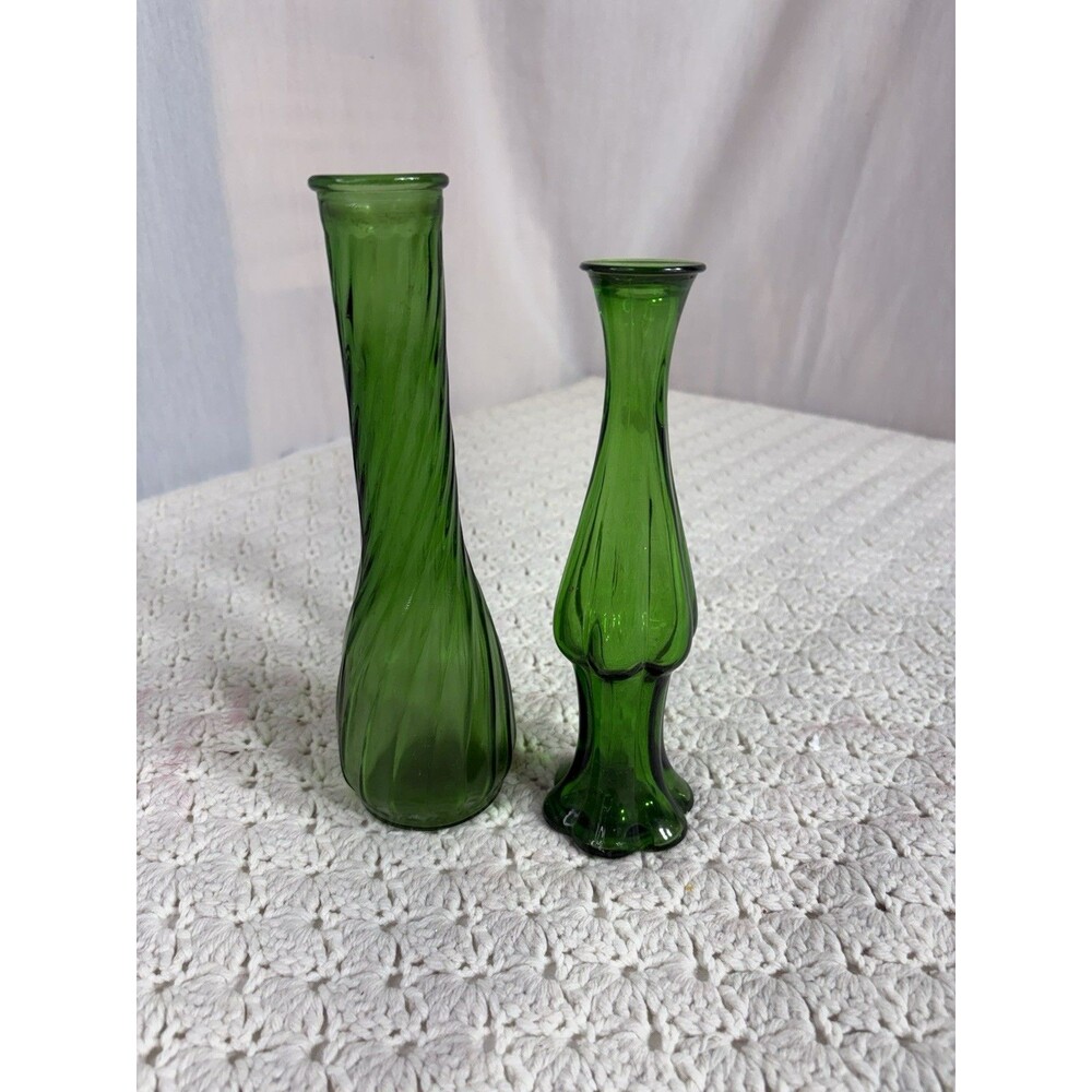 2 Emerald Green Glass Bud Flower Vases Avon 8" Swirl 9" Vintage